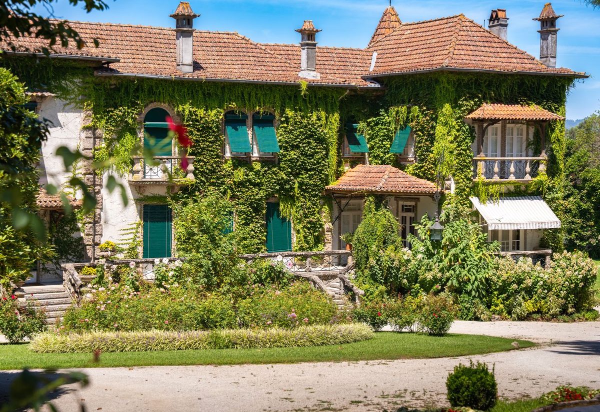 Villa liberty con parco a San Giuliano Milanese
